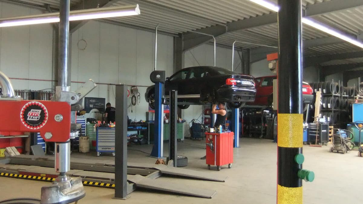 Company Image Slider